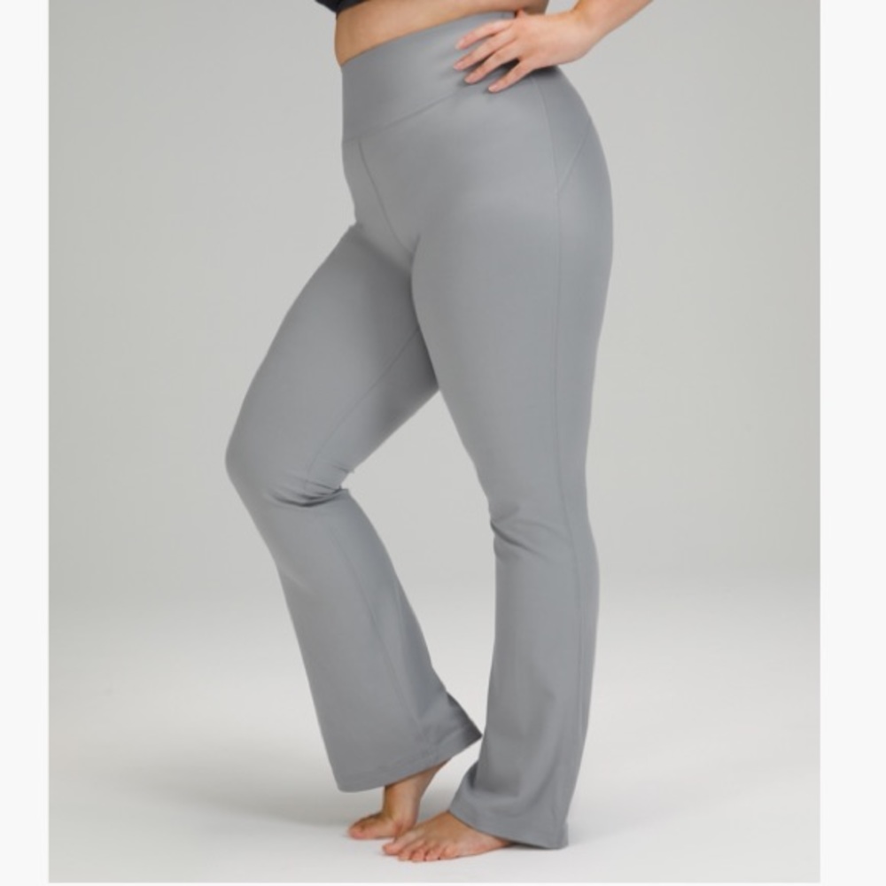 Lululemon groove pant super high rise nulu size 6
